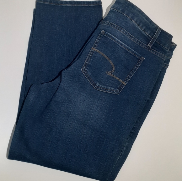 Jeans - Picture 3 of 3